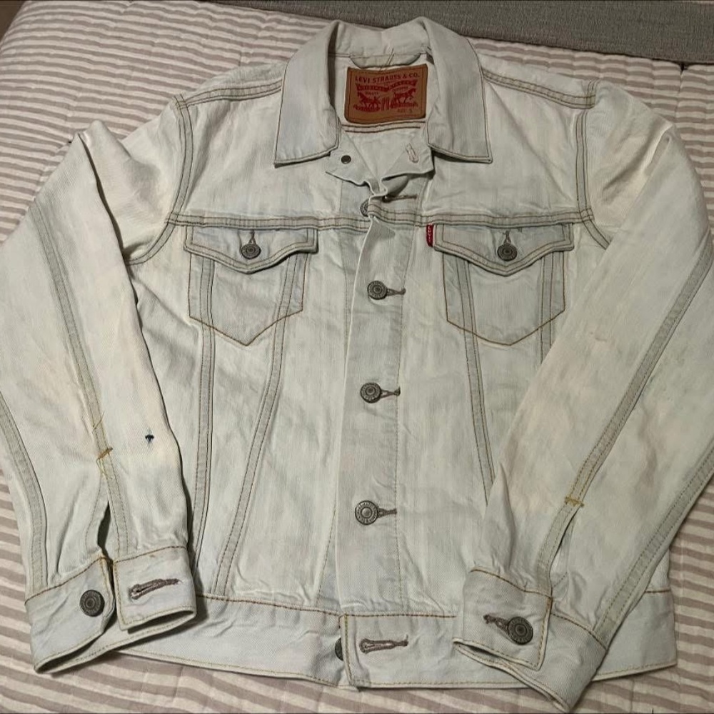 Levi Trucker Jean Jacket